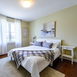 Image post by @penroserealty on Instagram