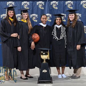 Image post by @qu_wbb on Instagram