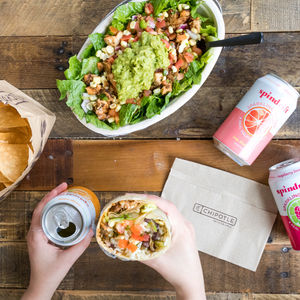 Image post by @drinkspindrift on Instagram