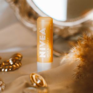 Image post by @niveausa on Instagram