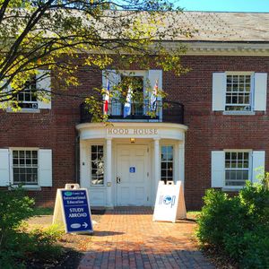 Image post by @uofnh on Instagram