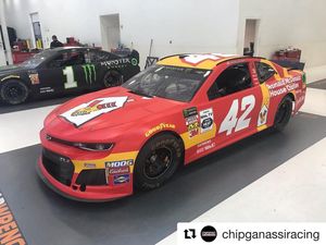 Image post by @kylelarsonracin on Instagram