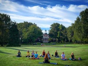 Image post by @elonuniversity on Instagram