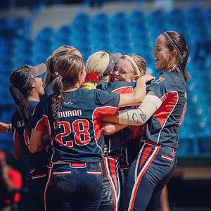 Image post by @daniellelawrie15 on Instagram