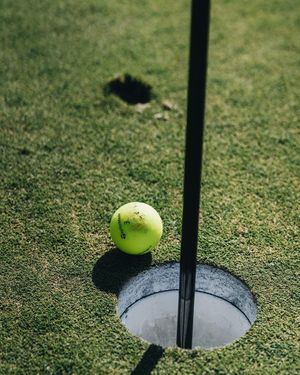 Image post by @taylormade_golf_japan on Instagram