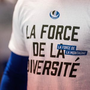 Image post by @carabins on Instagram