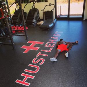 Image post by @kevinhart4real on Instagram