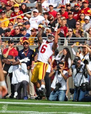 Image post by @fading_sun_photos on Instagram