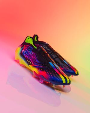 Image post by @soccerdotcom on Instagram