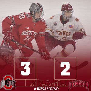 Image post by @du_hockey on Instagram