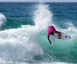 Image post by @wsl.qs on Instagram