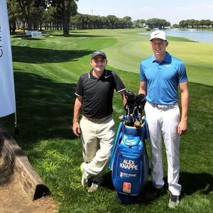 Image post by @alexknappegolf on Instagram