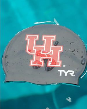 Image post by @uhcougarswim on Instagram