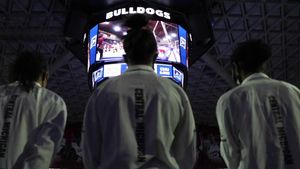 Video post by @cmugymnastics on Twitter
