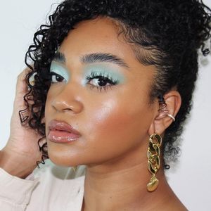 Image post by @fentybeauty on Instagram