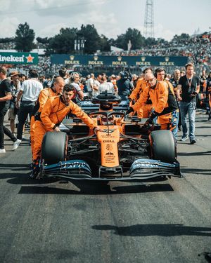 Image post by @carlossainz55 on Instagram
