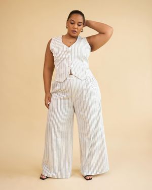 Image post by @rebdolls on Instagram