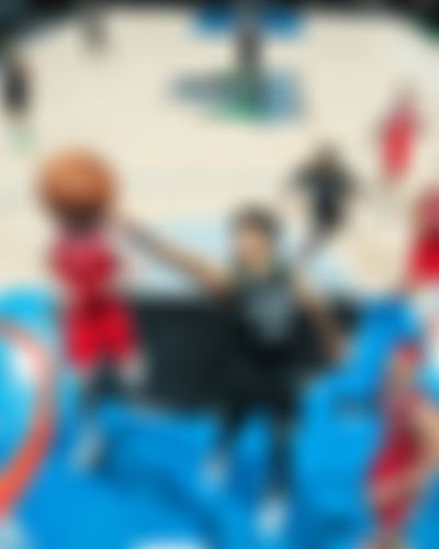 Image post by @iawolves on Twitter