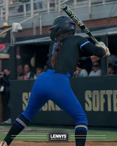 Video post by @MemphisSoftball on Twitter