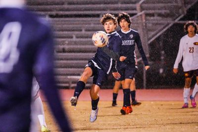 Image post by @ariannagrainey on Instagram