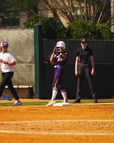 Video post by @lipscombsoftball on Instagram