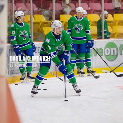 Video post by @abbycanucks on Twitter