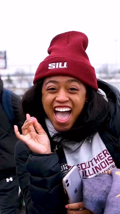 Video post by @siu_wbasketball on Instagram
