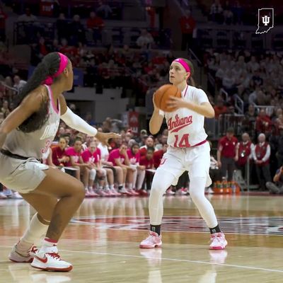 Video post by @IndianaWBB on Twitter