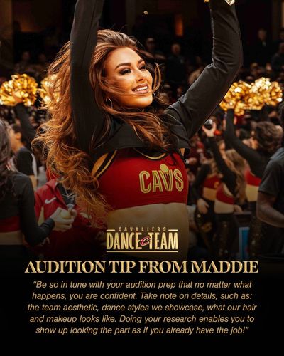 Image post by @CavsDanceTeam on Twitter