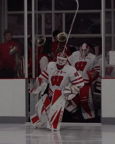 Video post by @b1ghockey on Instagram