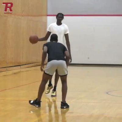 Video post by @overtime on Twitter