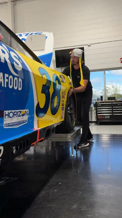 Video post by @FrontRowMotorsports on Facebook