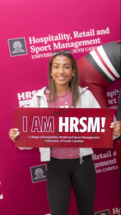 Video post by @usc.hrsm on TikTok