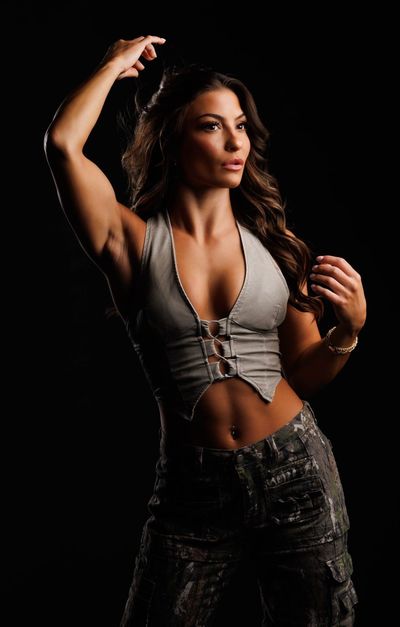 Image post by @kendalgreywwe on Twitter