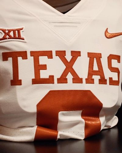 Video post by @texasfootball on Instagram