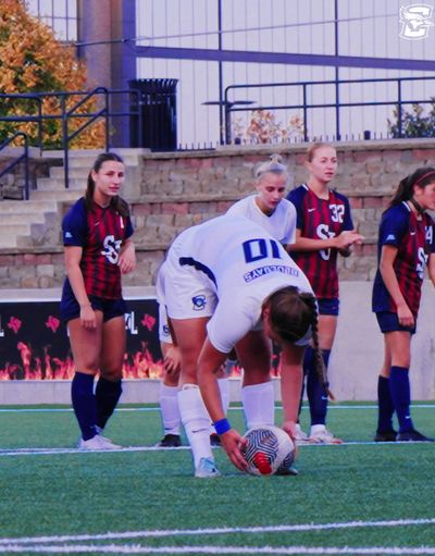 Video post by @CreightonWSoc on Twitter