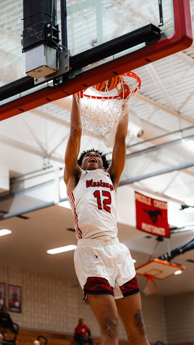 Video post by @nhornmedia on Instagram