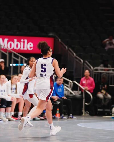 Video post by @tcuwbb on Twitter