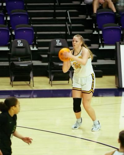 Video post by @lipscombwbb on Instagram