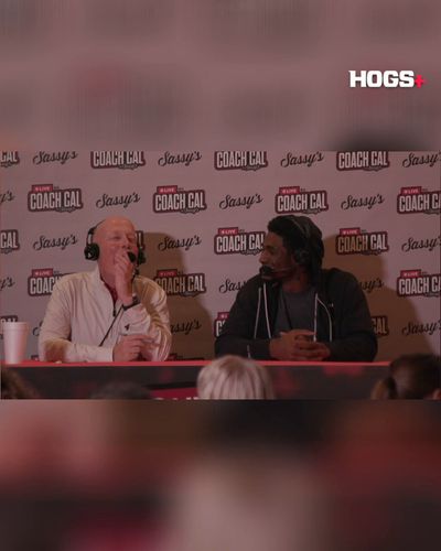 Video post by @HogsPlus on Twitter