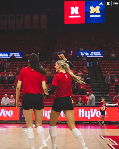 Image post by @HuskerVB on Twitter