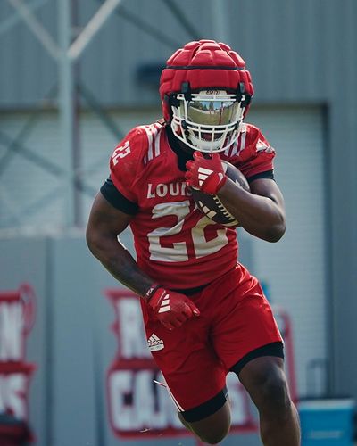 Video post by @RaginCajunsFB on Twitter