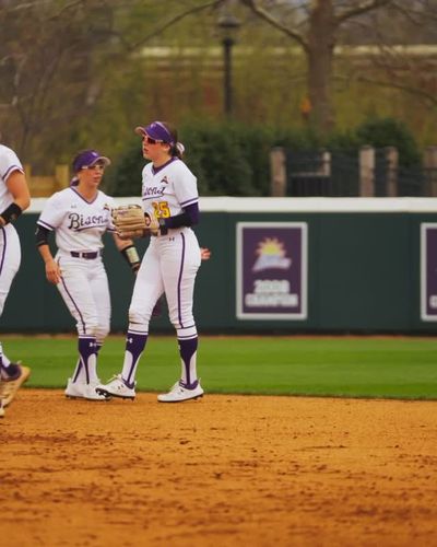 Video post by @lipscombsoftball on Instagram