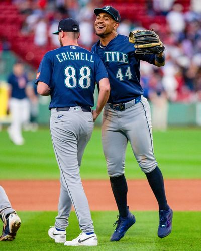 Image post by @Mariners on Twitter/X