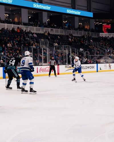 Video post by @abbycanucks on Twitter