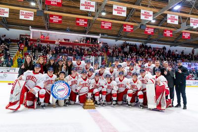 Image post by @cornellwhockey on Instagram
