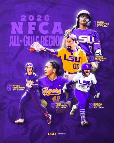 Image post by @LSUsoftball on Twitter