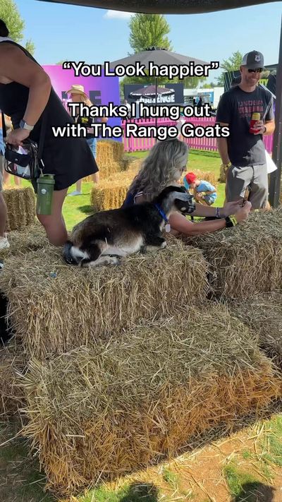 Video post by @livgolfleagueofficial on Facebook
