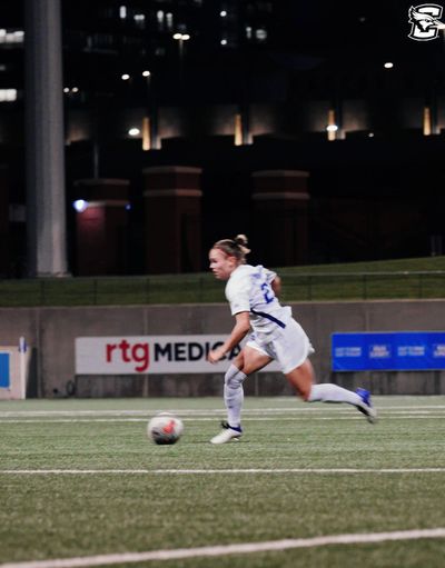 Video post by @CreightonWSoc on Twitter