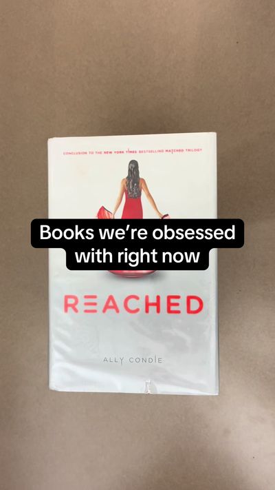 Video post by @paradiseplanetsreads on TikTok